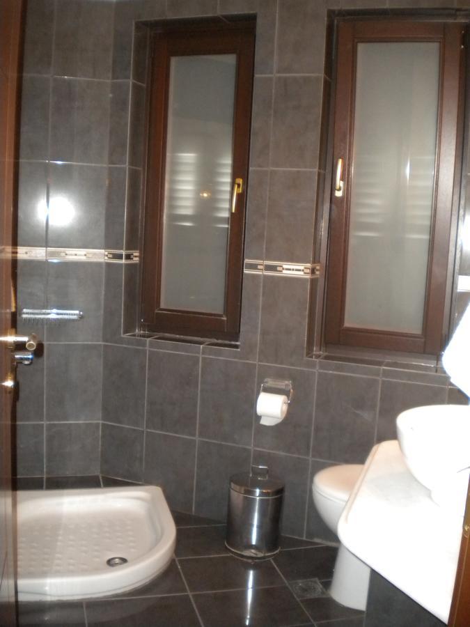Ενοικιαζόμενα Δωμάτια "Pelion Plaza" Agios Ioannis  Exterior foto